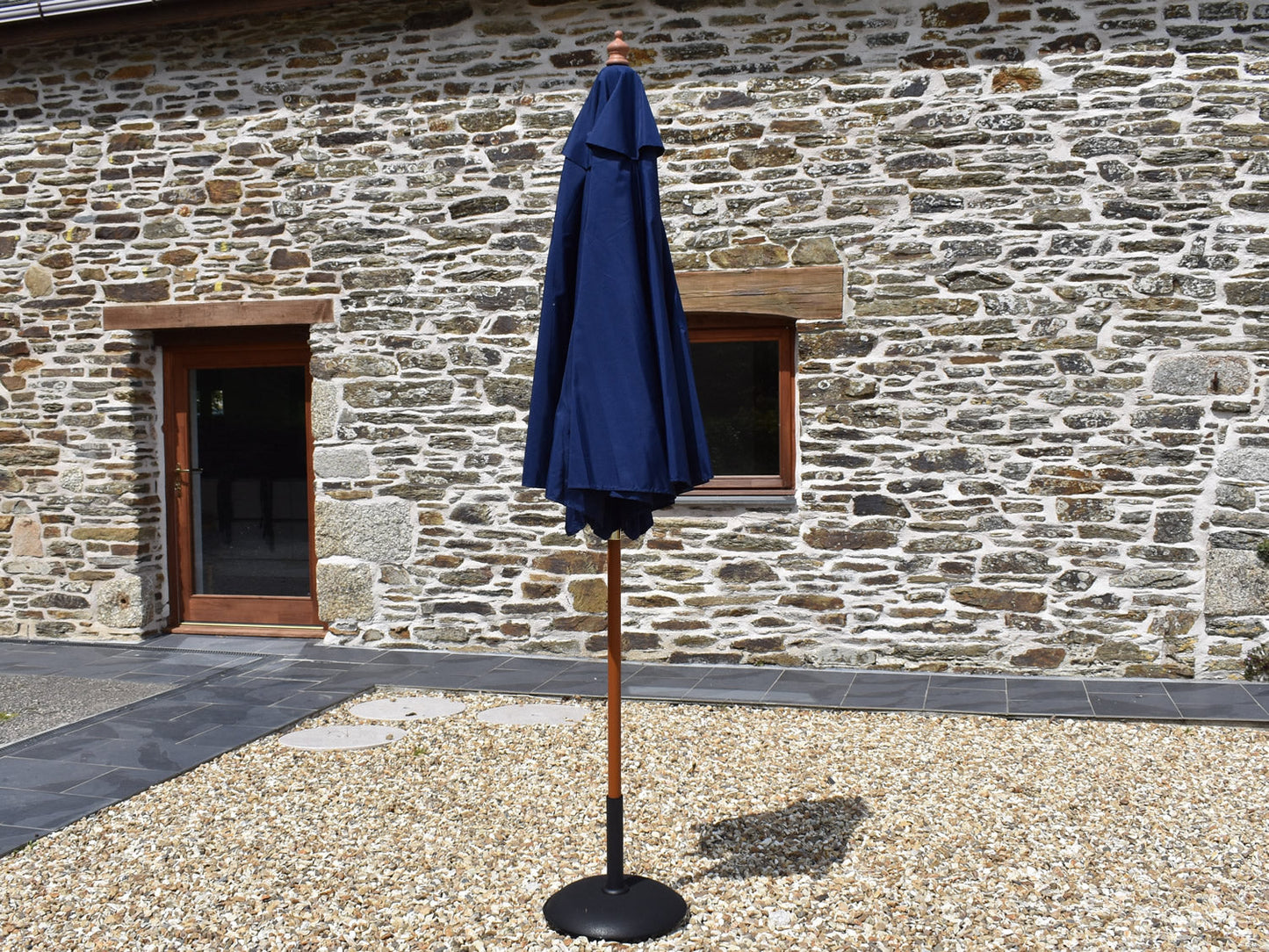 2.5 Parasol closed Blue