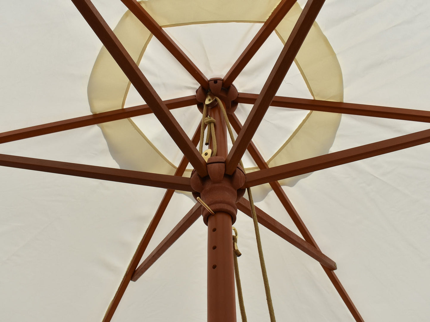 2.5 Parasol underside struts Natural