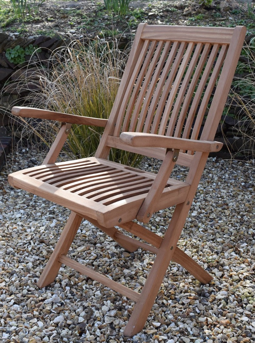 2 Seater Round Pedestal Teak Set with Folding Armchairs