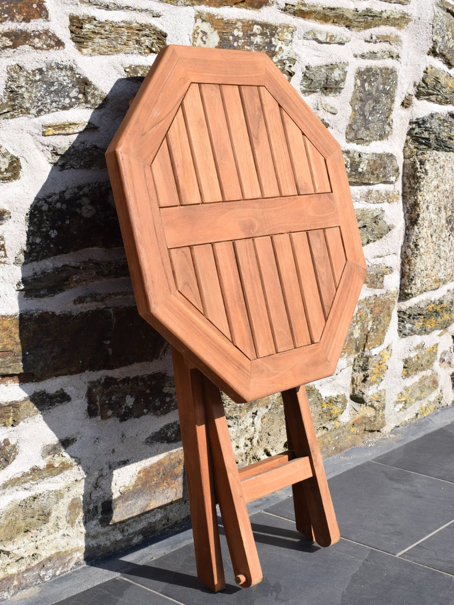 2 Seater Octagonal Folding Teak Set with Classic Folding Chairs