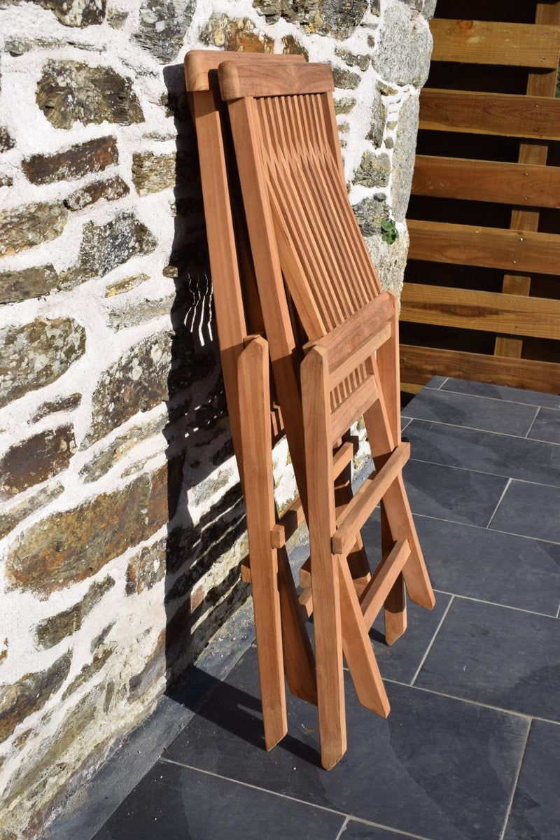 2 Seater Square Folding Teak Set with Classic Folding Chairs