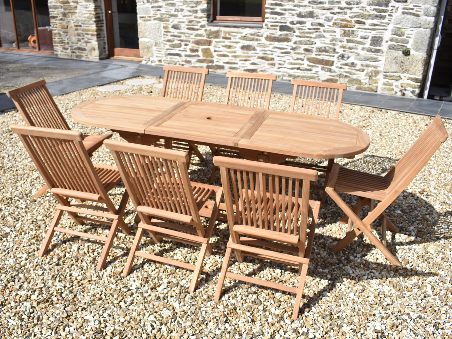 8 Seater Oval Extending Teak Set with Classic Folding Chairs