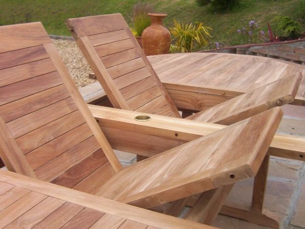 Teak 240-320x120cm Oval Double-Extending Table