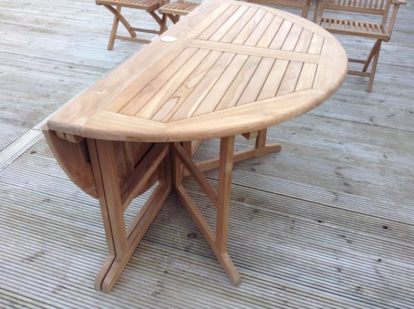 Teak 140cm Round Gate-leg Folding Table