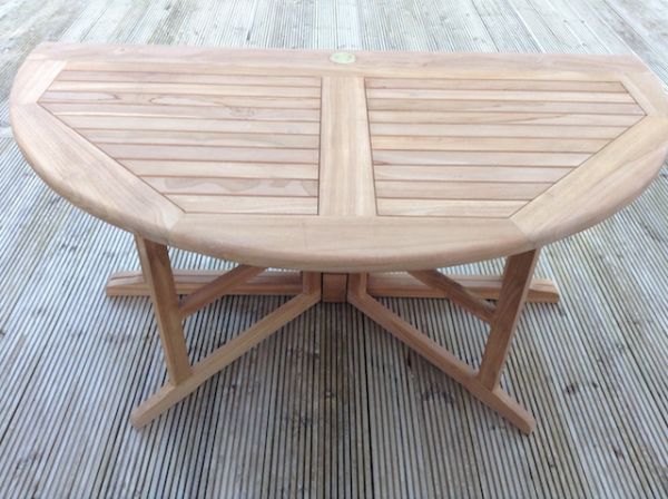 Teak 140cm Round Gate-leg Folding Table