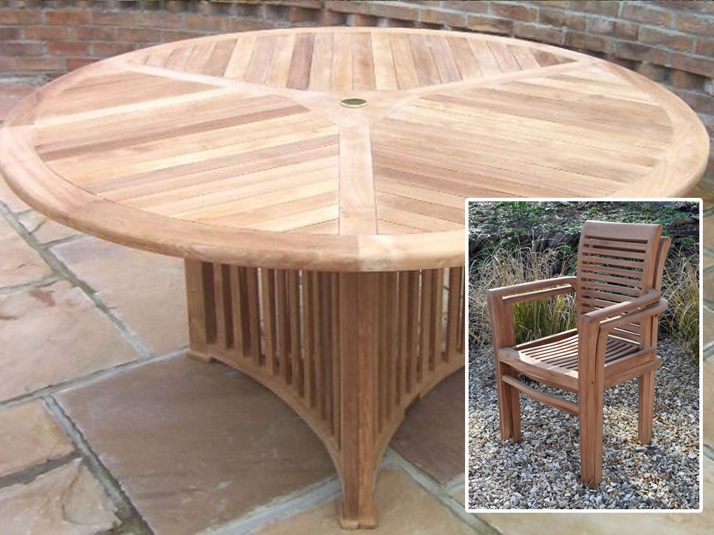6 Seater Round ‘Radar' Teak Set with Newbury Stacking Armchairs