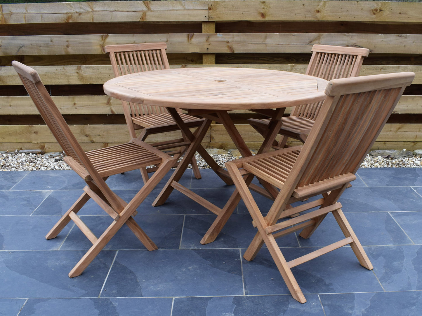 4 Seater Large Round Folding Teak Set with Classic Folding Chairs