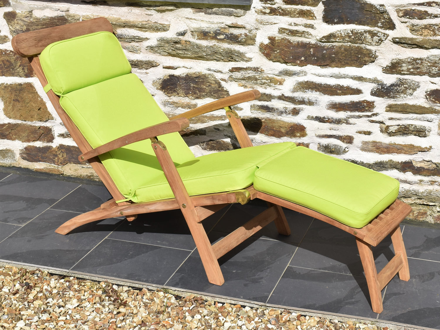 classic outdoor patio steamer reclining chair cushion in light green