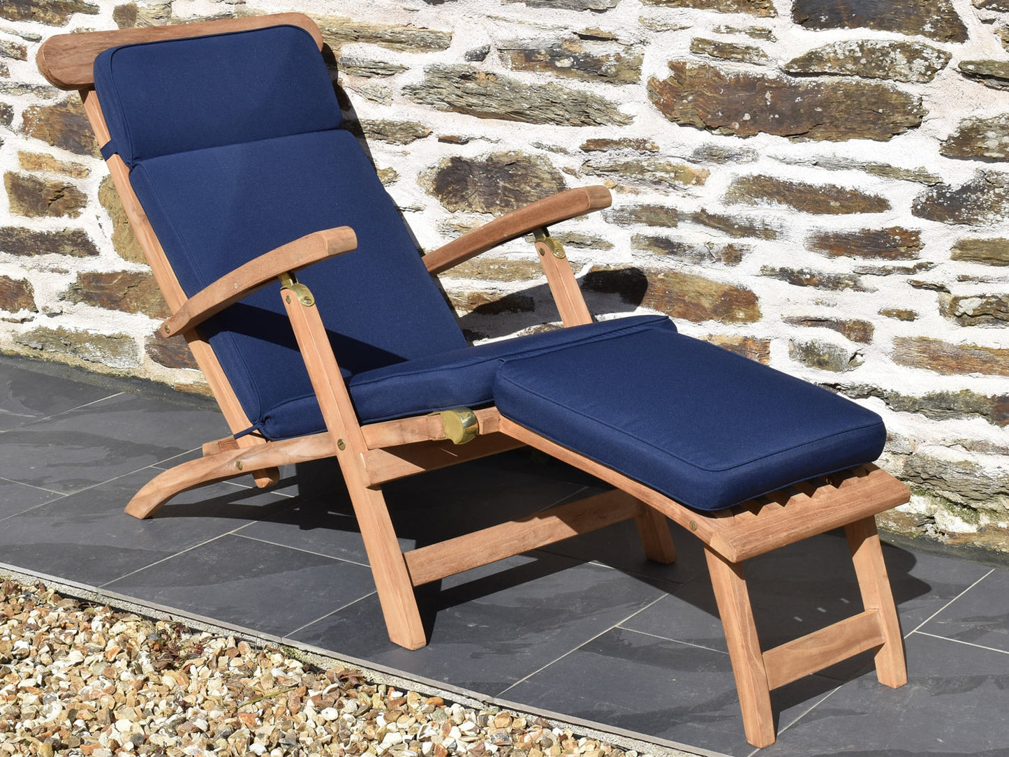 classic garden steamer chair cushion in traditional dark blue colour