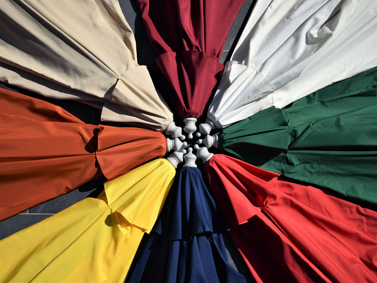 2m Octagonal parasol colours