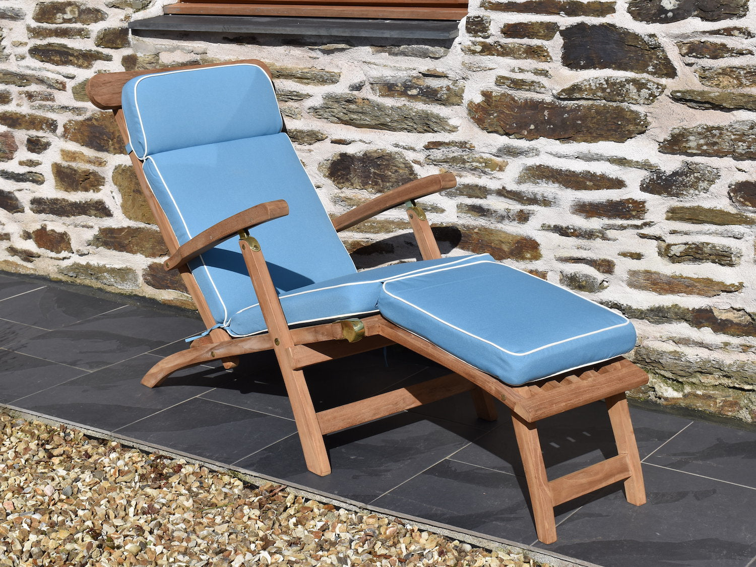 Steamer chair cushion luxury light blue 