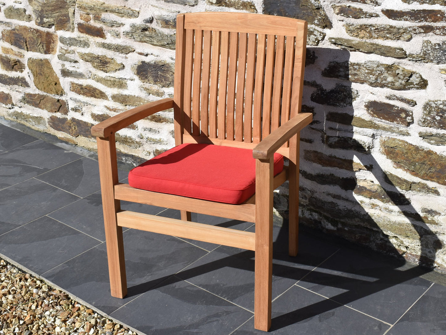 Large outdoor garden seat pad Red.