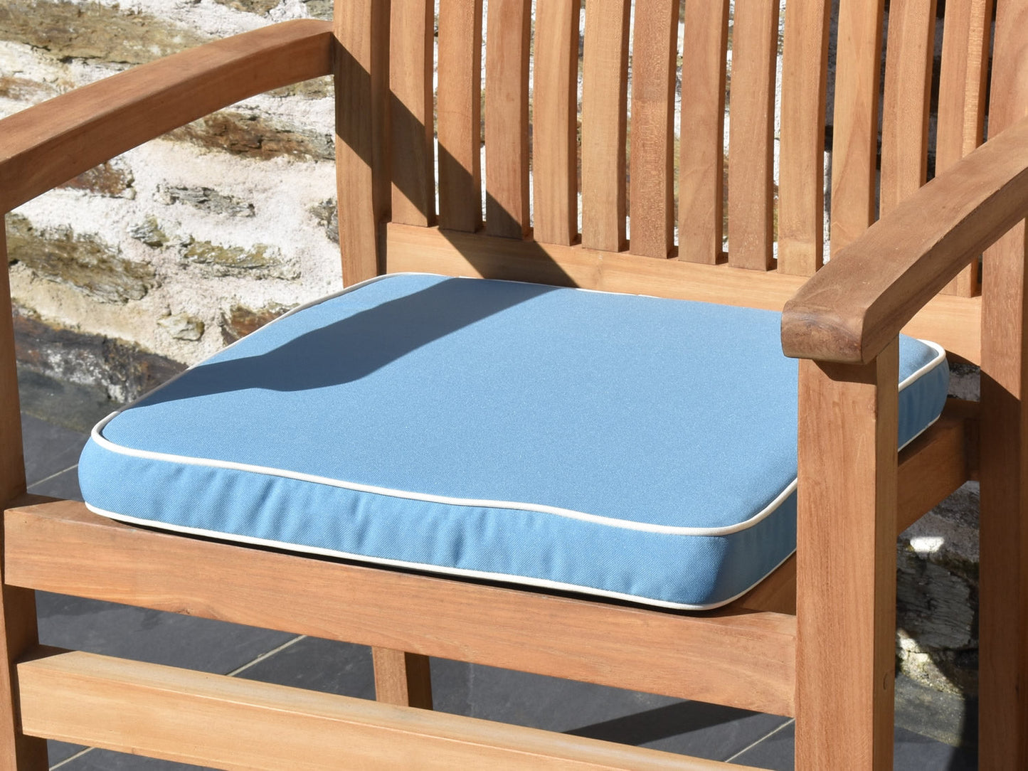 Luxury large outdoor garden seat pad, Light Blue with White piping, close view