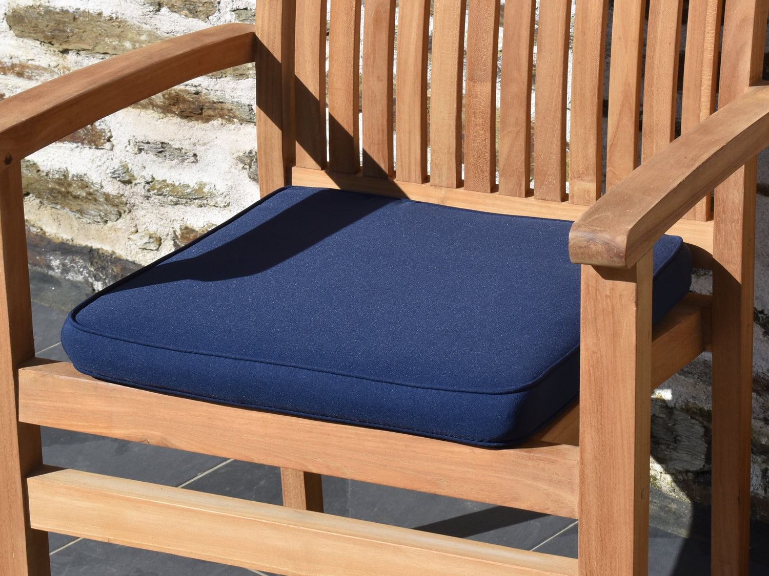 Large outdoor garden seat pad Blue, close view