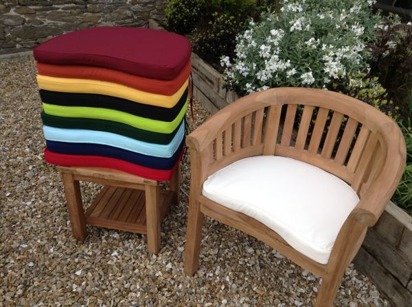 Classic Natural ecru cream colour outdoor cushion for curved San Francisco style garden armchair