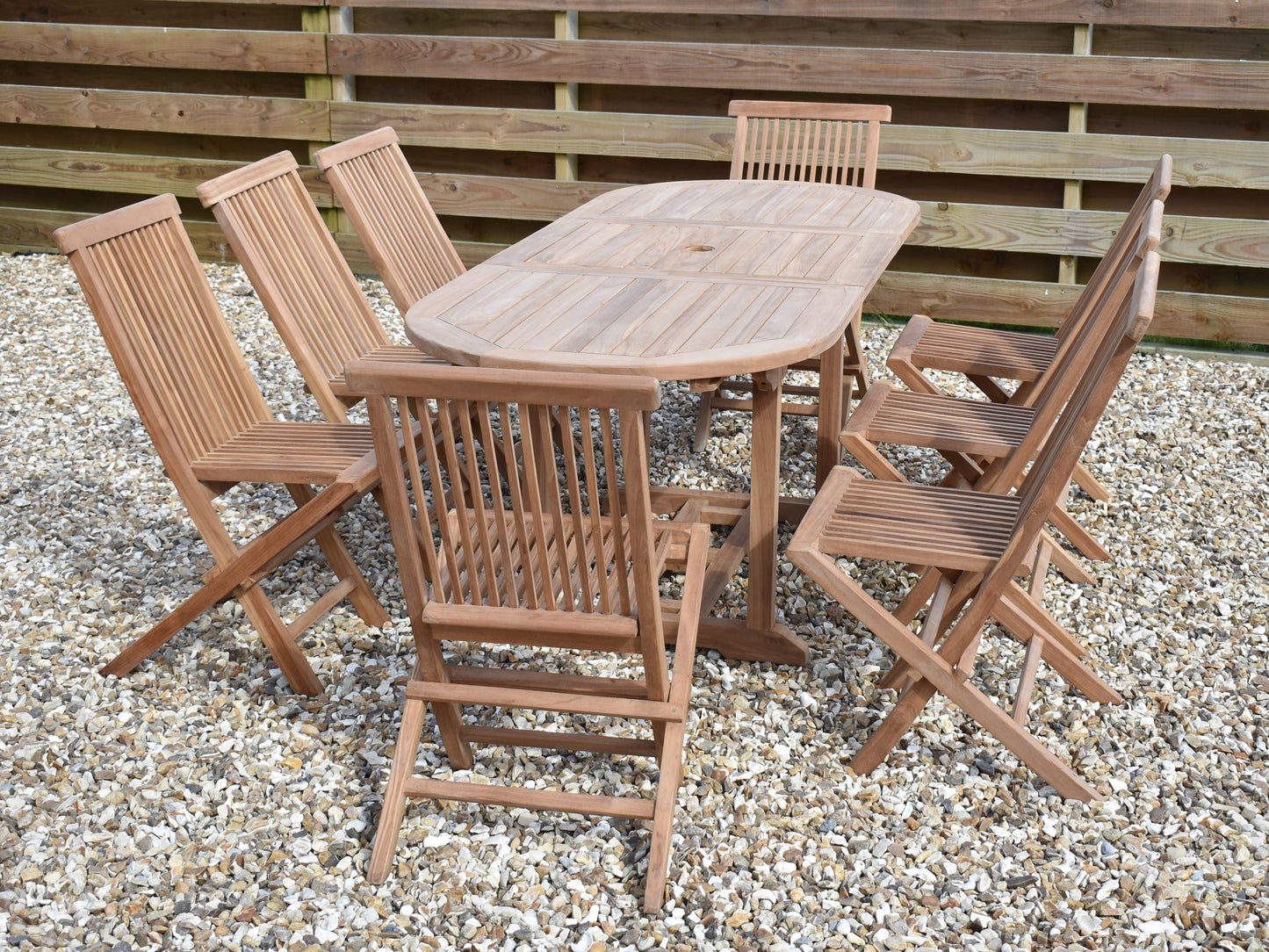 8 Seater Oval Extending Teak Set with Classic Folding Chairs